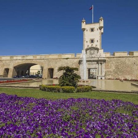 Apartamento La Perla Little Apartments Cadiz Dış mekan fotoğraf