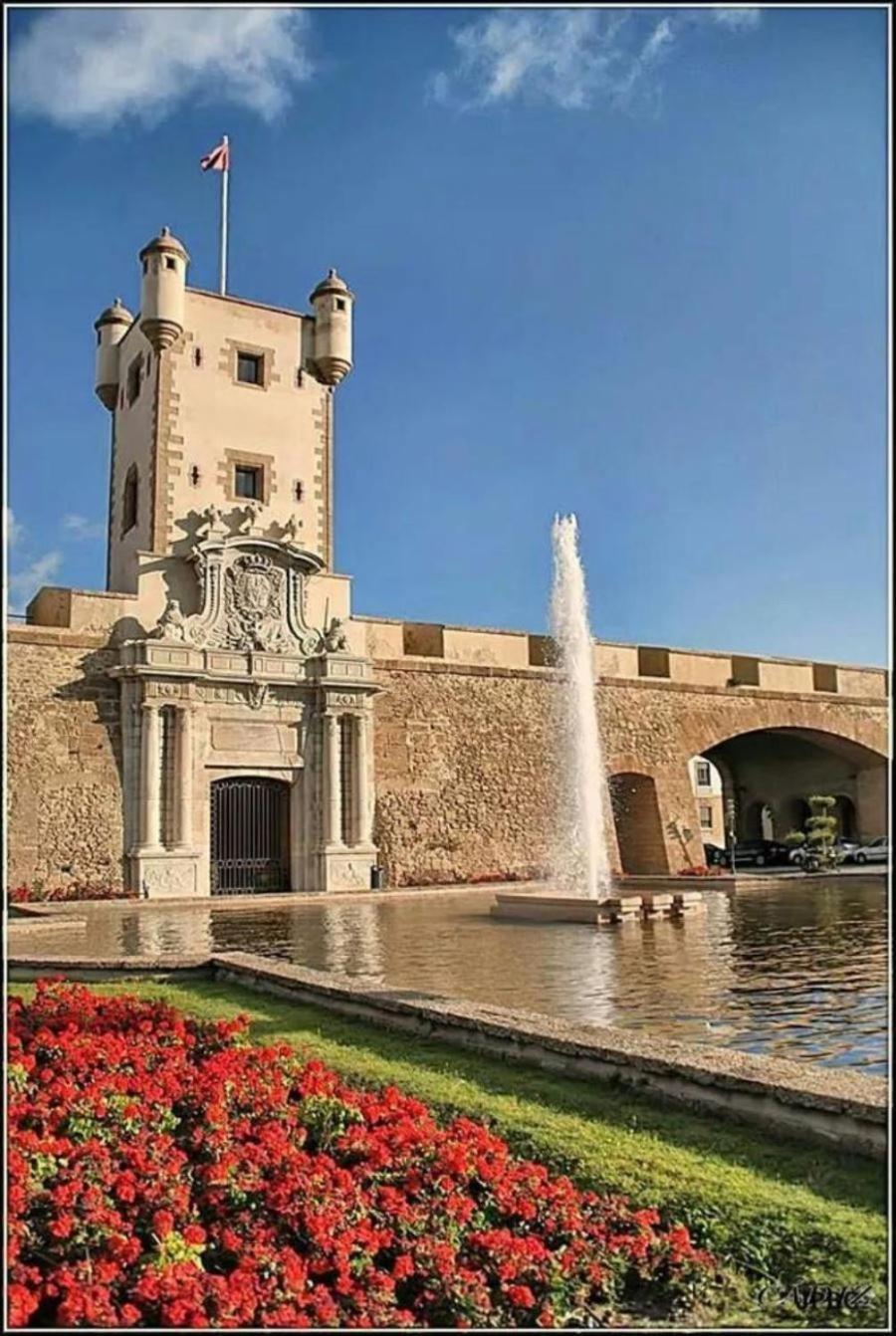 Apartamento La Perla Little Apartments Cadiz Dış mekan fotoğraf
